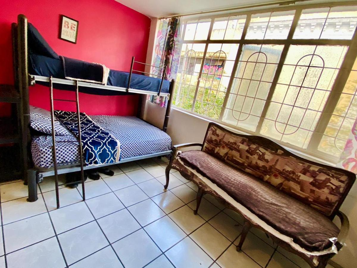 Free Spirit Hostel Guadalajara Dış mekan fotoğraf