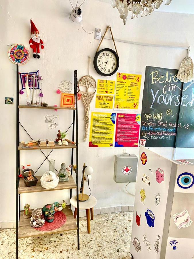 Free Spirit Hostel Guadalajara Dış mekan fotoğraf