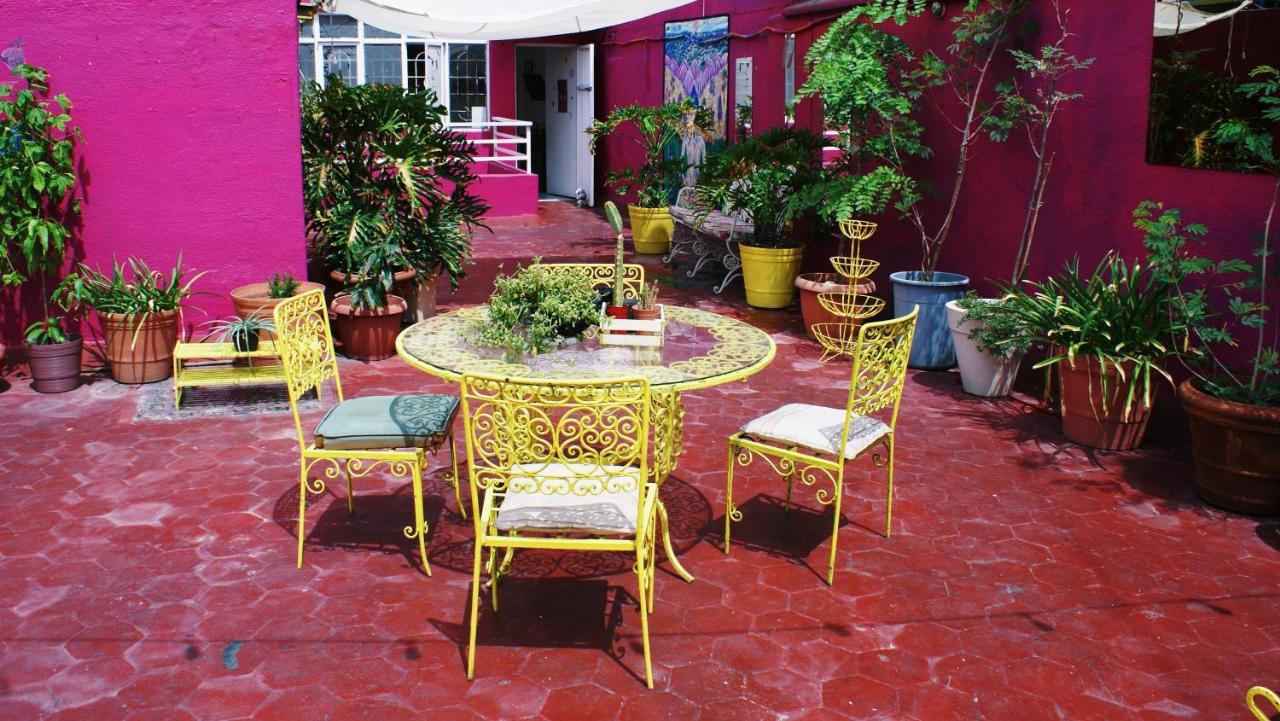 Free Spirit Hostel Guadalajara Dış mekan fotoğraf