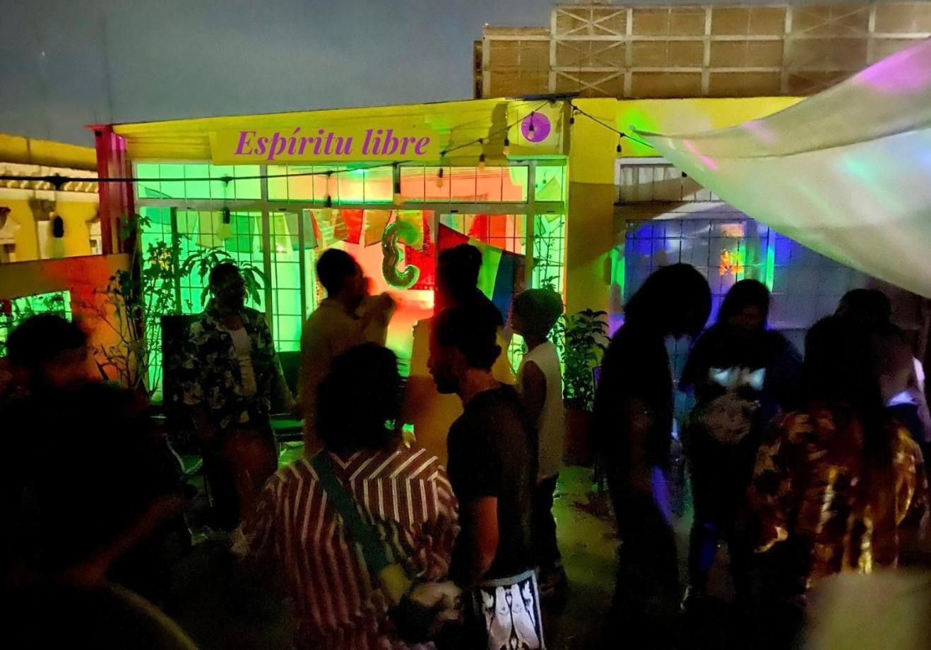 Free Spirit Hostel Guadalajara Dış mekan fotoğraf
