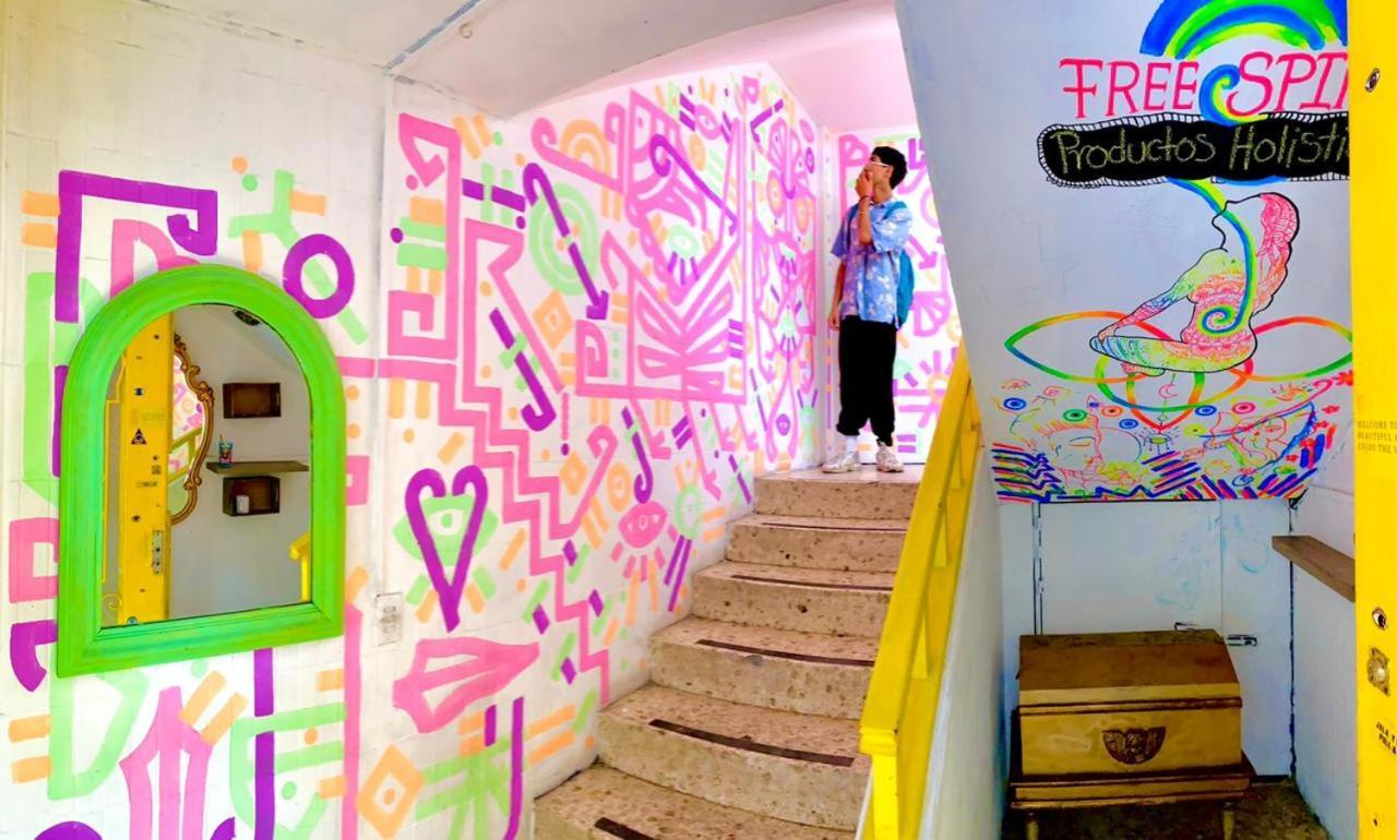 Free Spirit Hostel Guadalajara Dış mekan fotoğraf